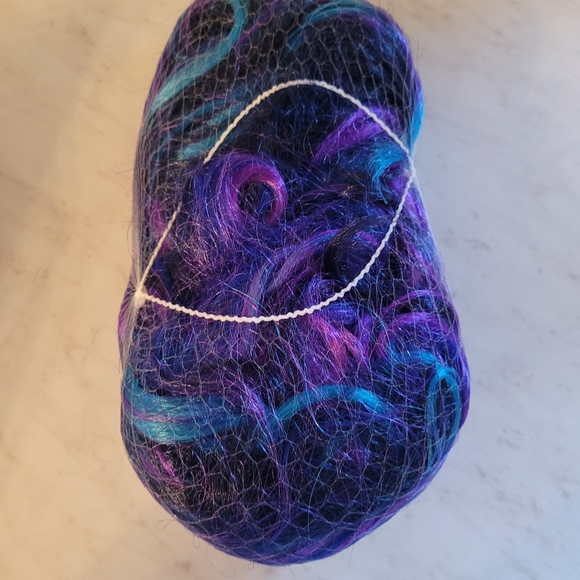 Halloween Wig black, purple and blue - Picture 4 of 4